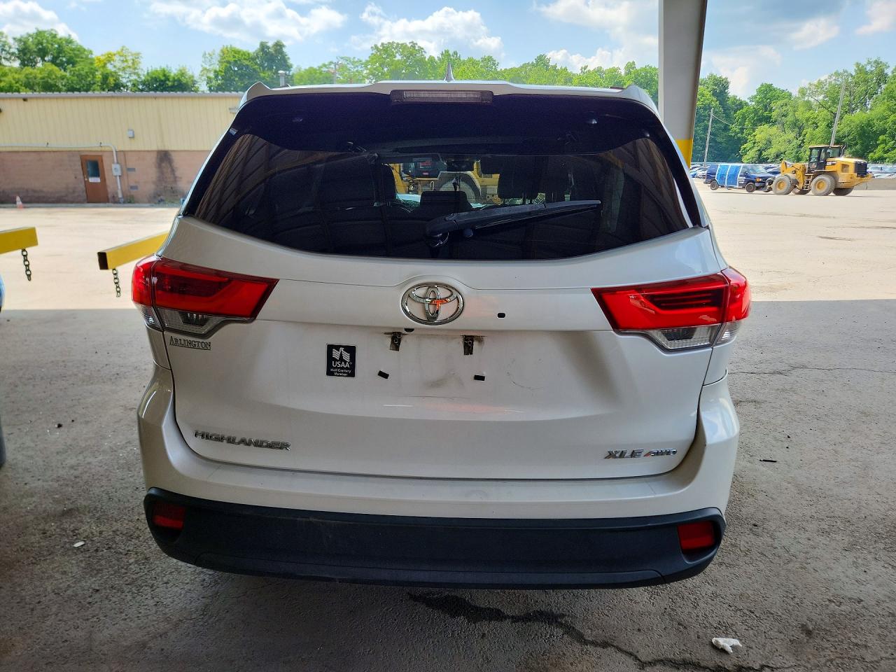 2017 TOYOTA HIGHLANDER