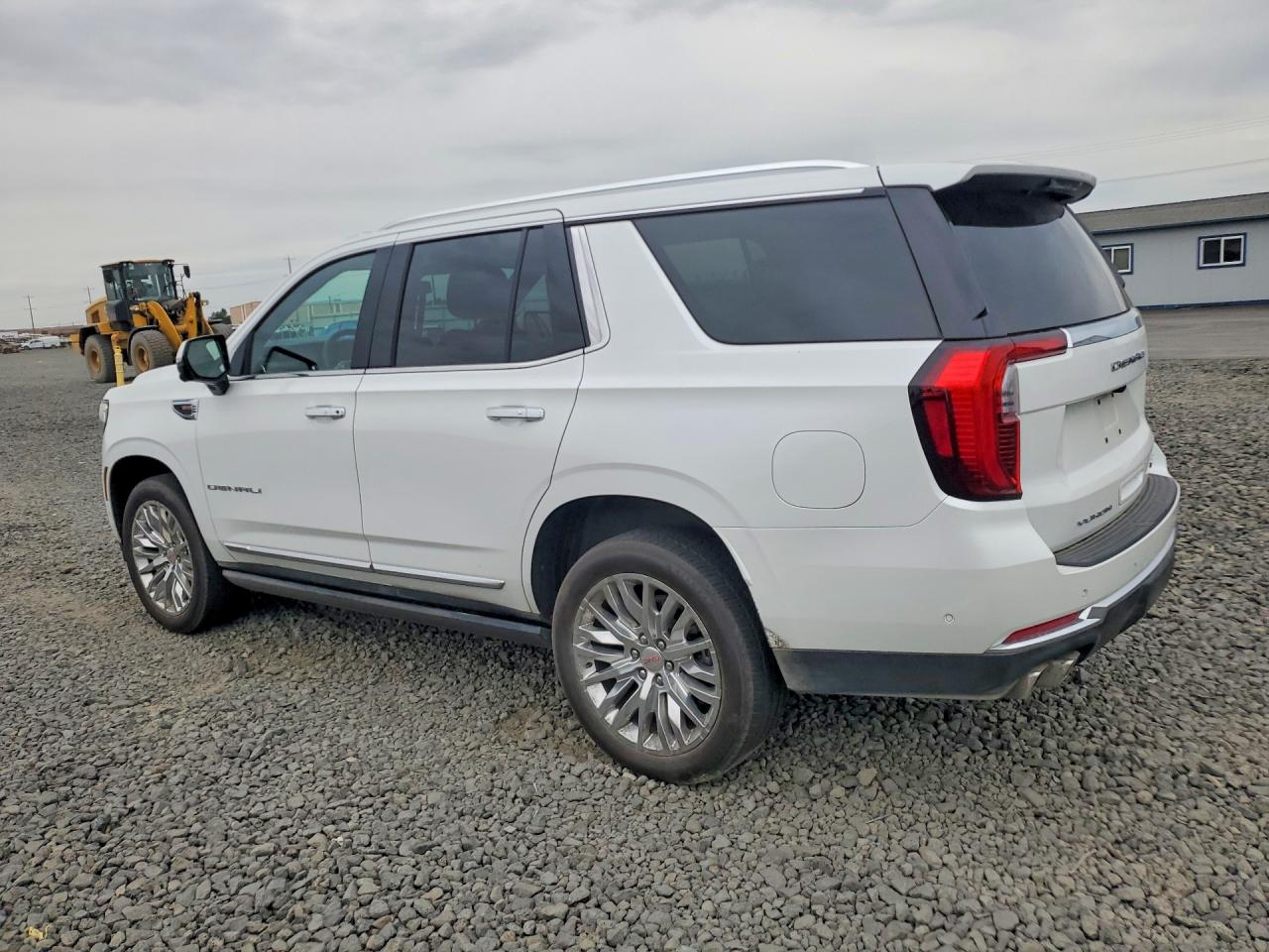 2025 GMC YUKON