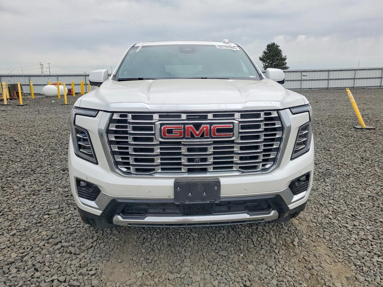 2025 GMC YUKON