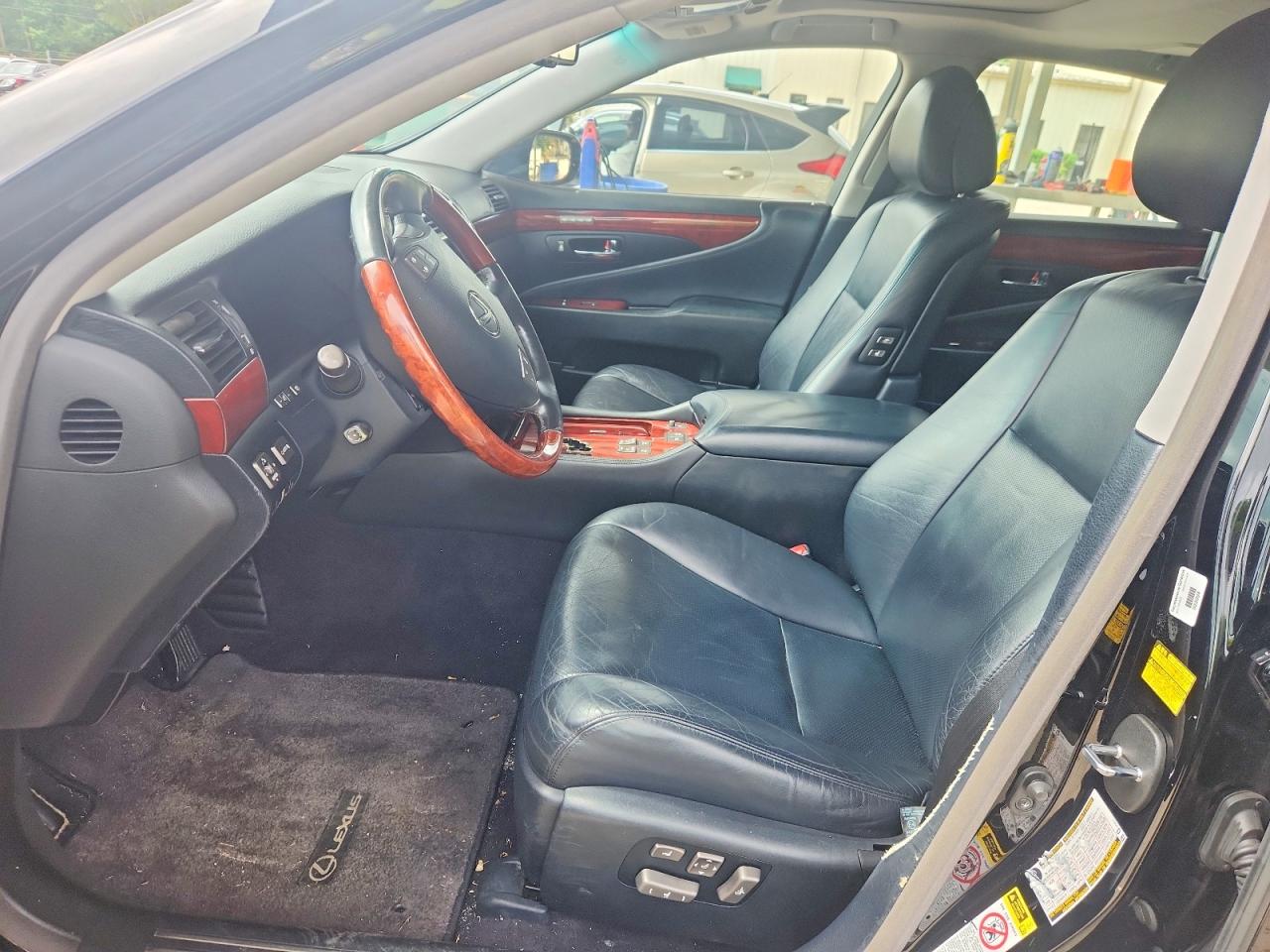 2010 LEXUS LS460