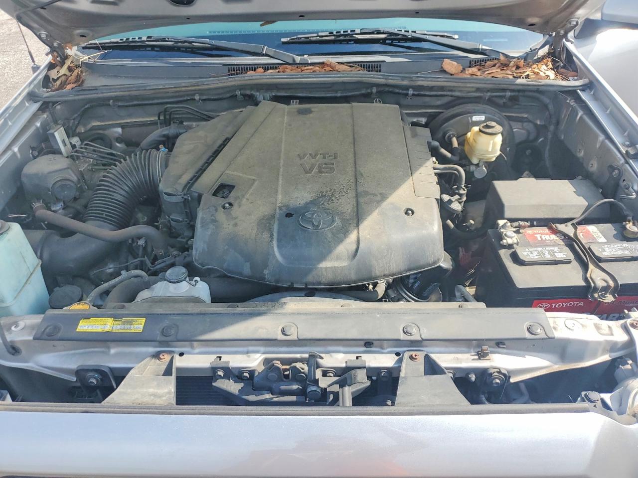 2015 TOYOTA TACOMA