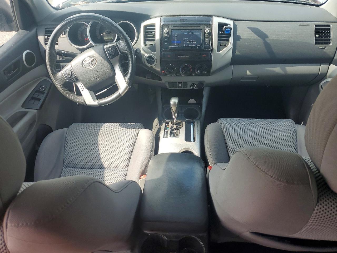 2015 TOYOTA TACOMA