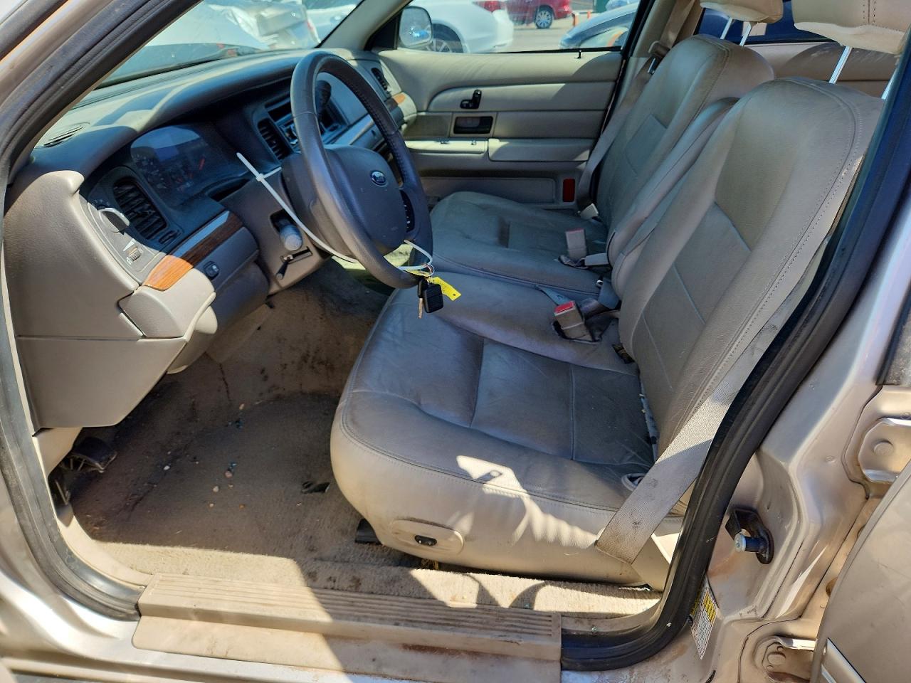 2007 FORD CROWN VIC