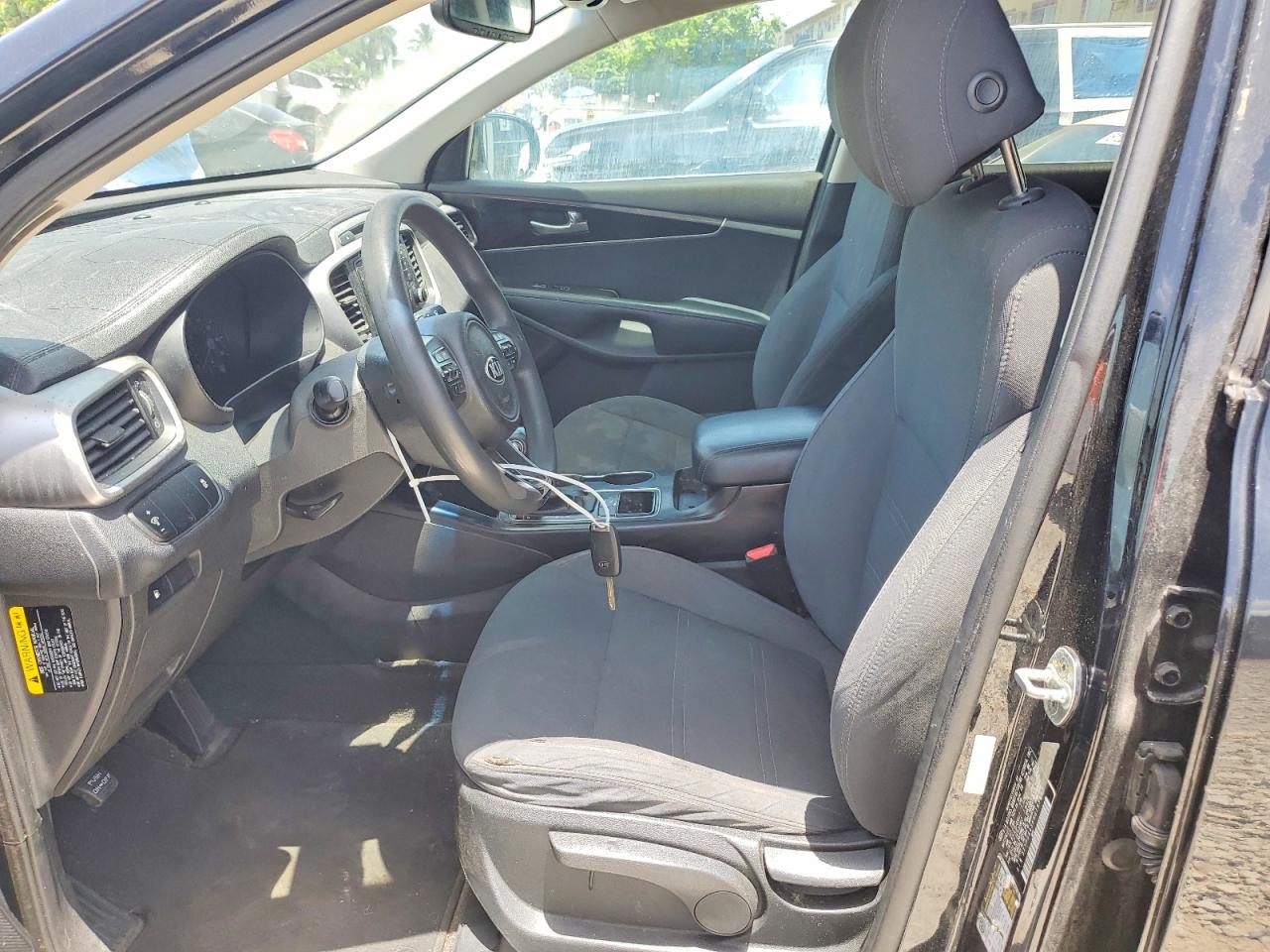 2017 KIA SORENTO