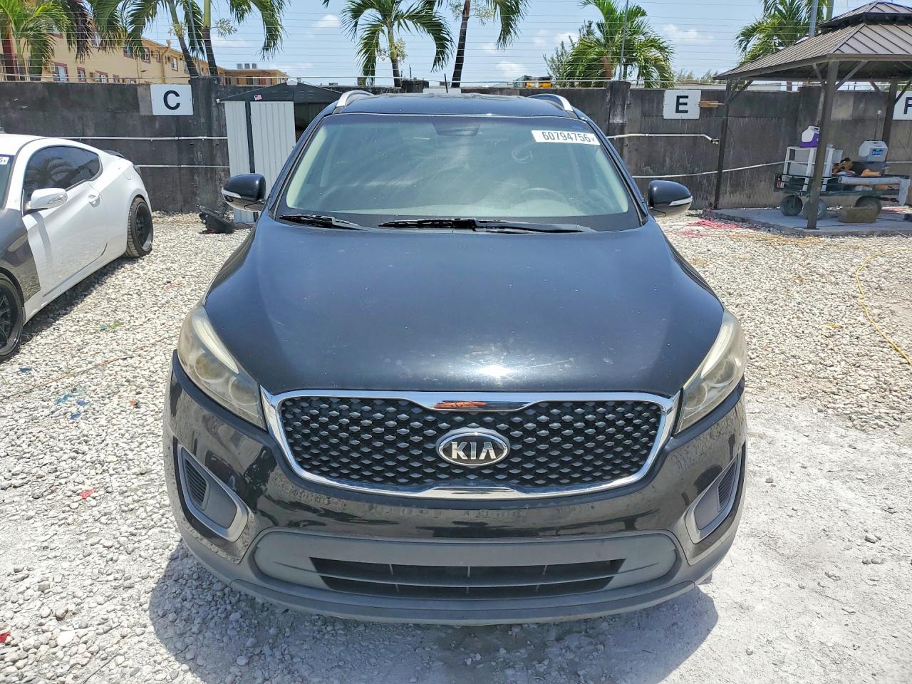 2017 KIA SORENTO