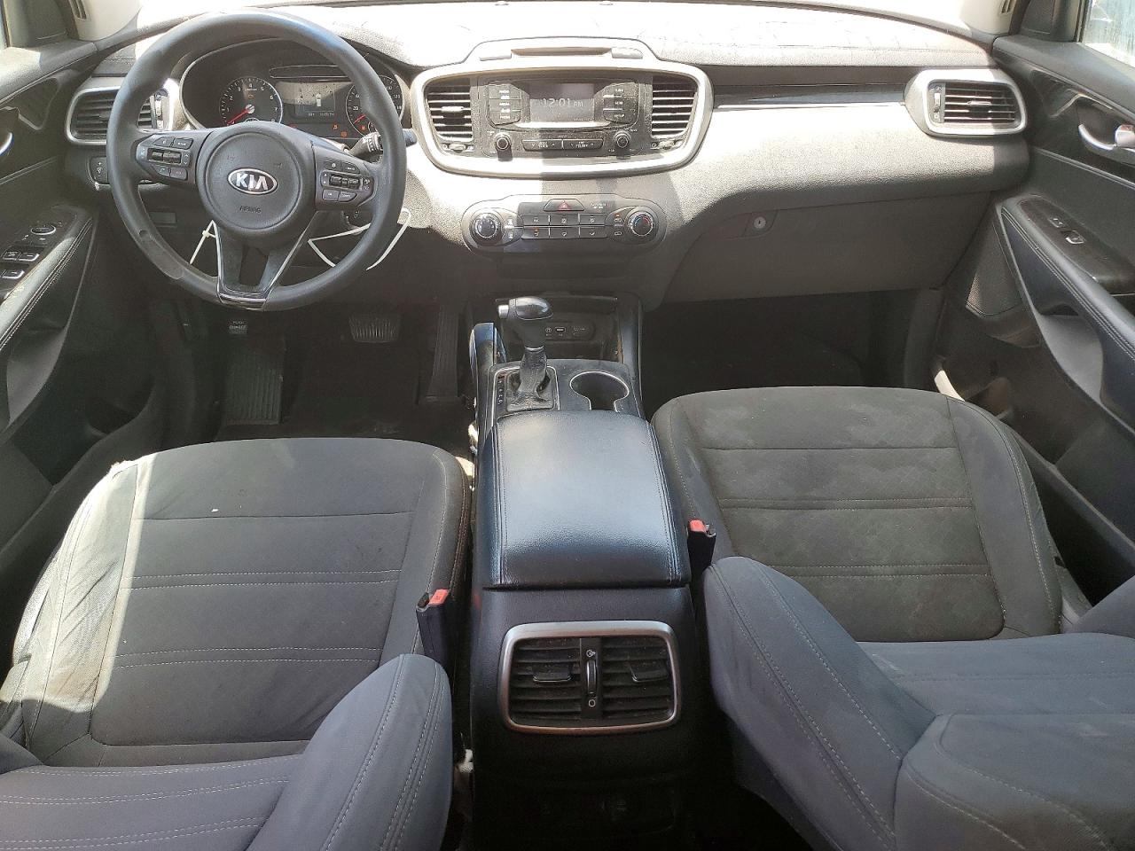2017 KIA SORENTO