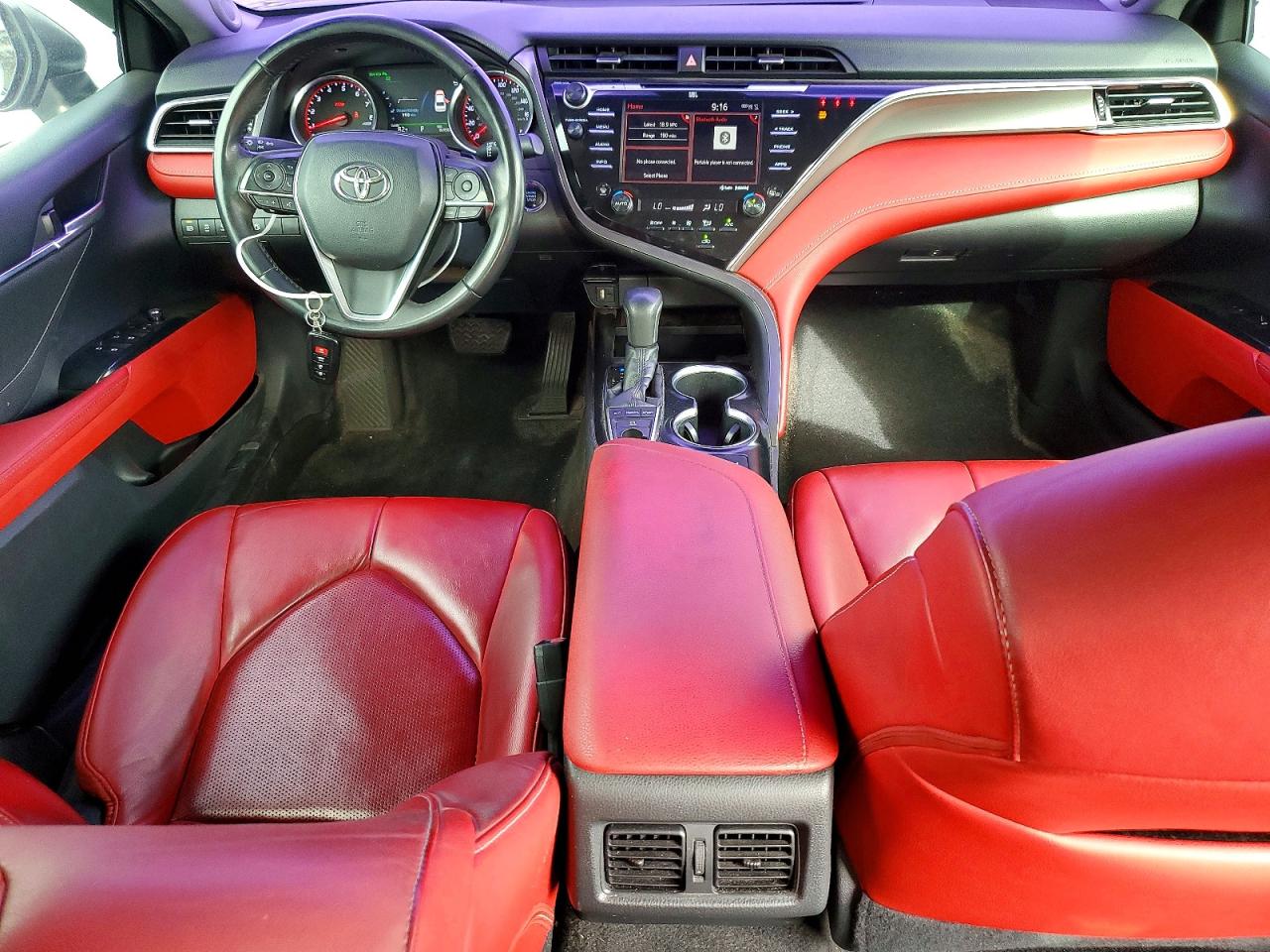 2018 TOYOTA CAMRY