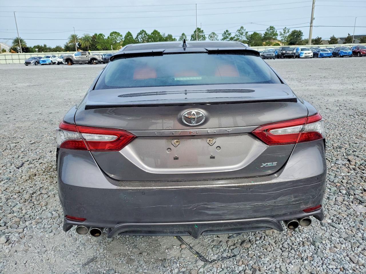 2018 TOYOTA CAMRY