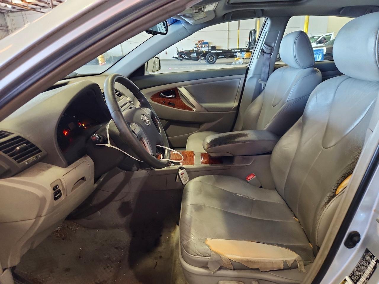 2009 TOYOTA CAMRY