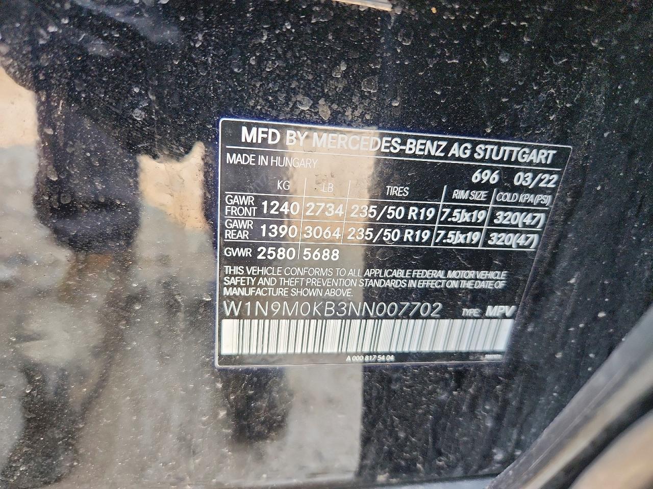 2022 MERCEDES-BENZ