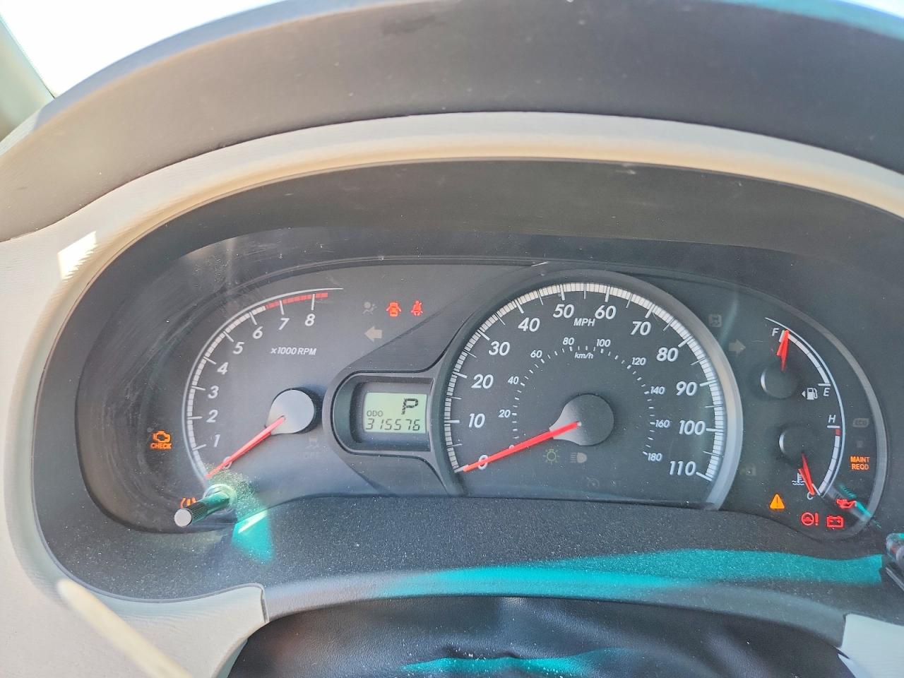 2012 TOYOTA SIENNA