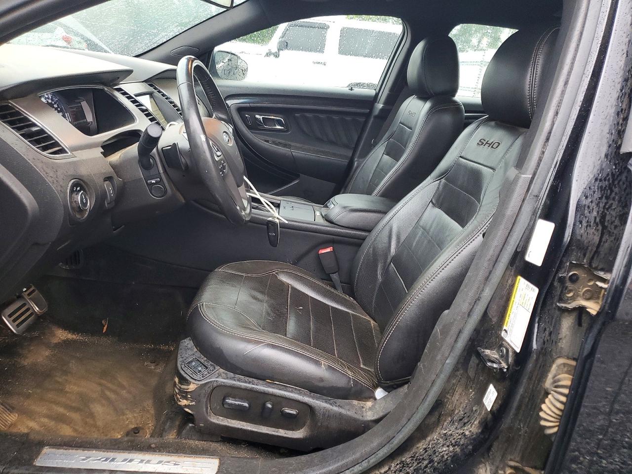 2016 FORD TAURUS