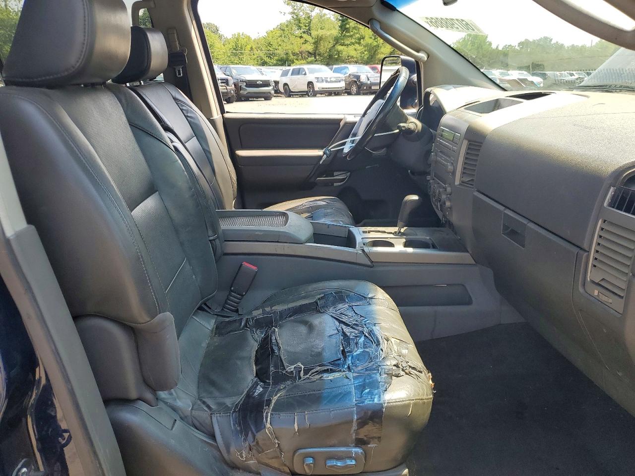 2006 NISSAN ARMADA