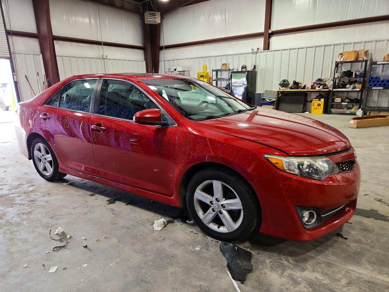 2013 TOYOTA CAMRY