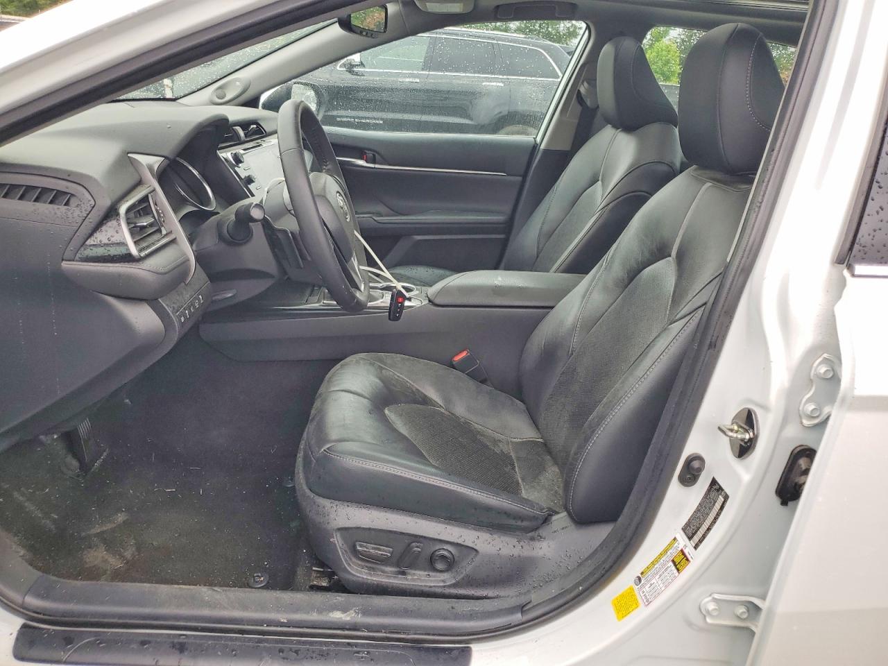 2020 TOYOTA CAMRY