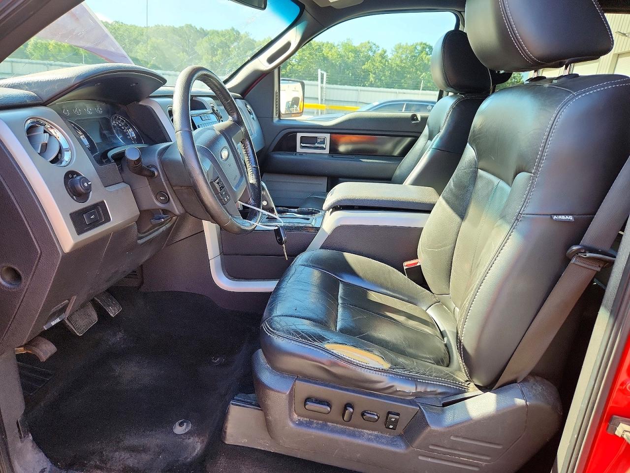 2011 FORD F150