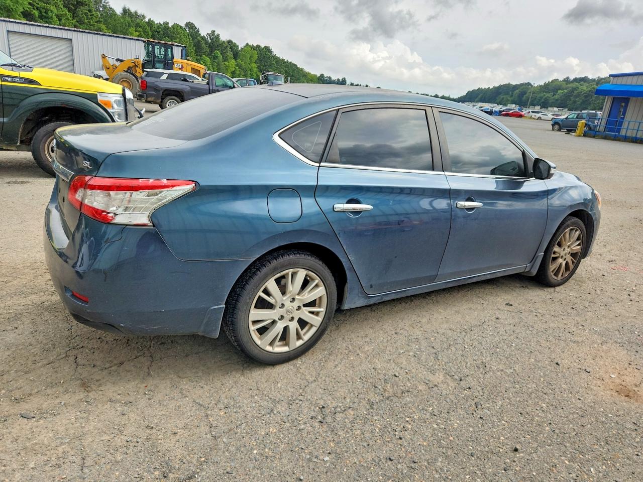 2015 NISSAN SENTRA