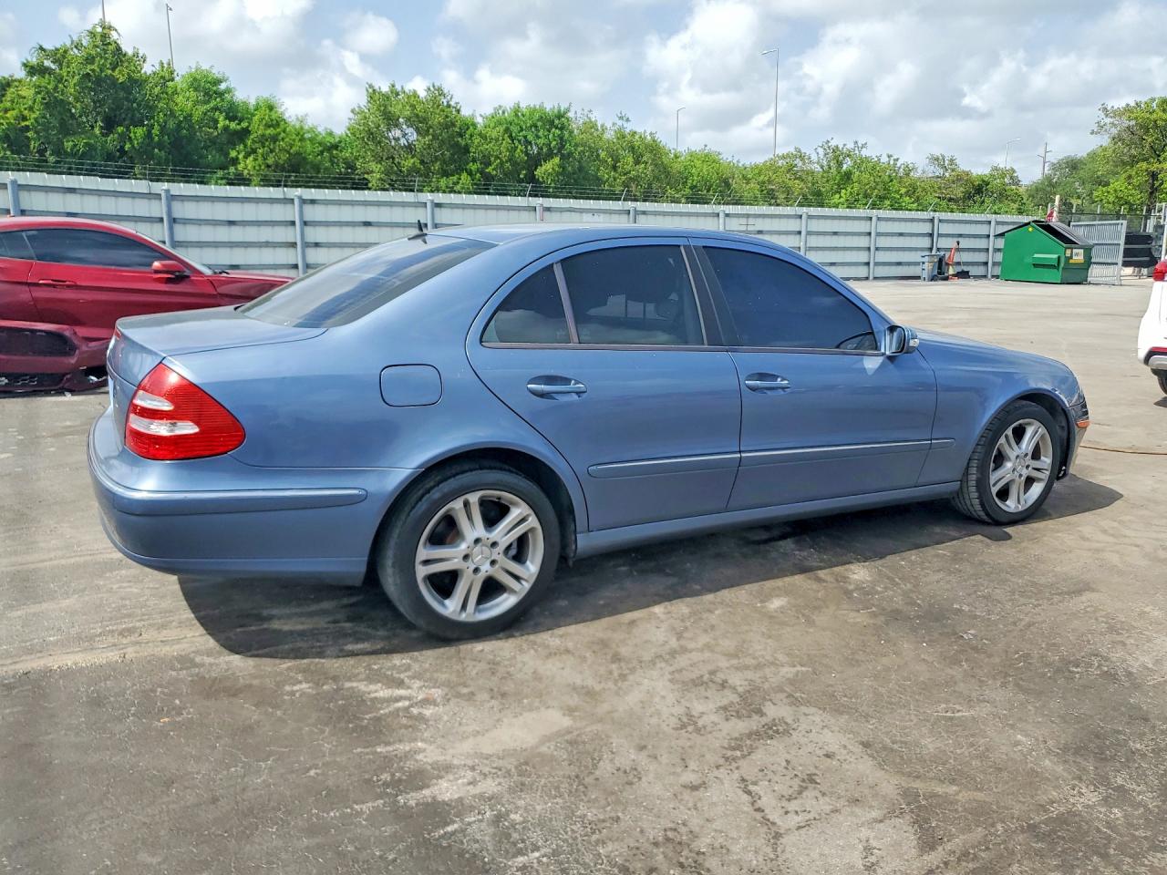 2006 MERCEDES-BENZ E 350