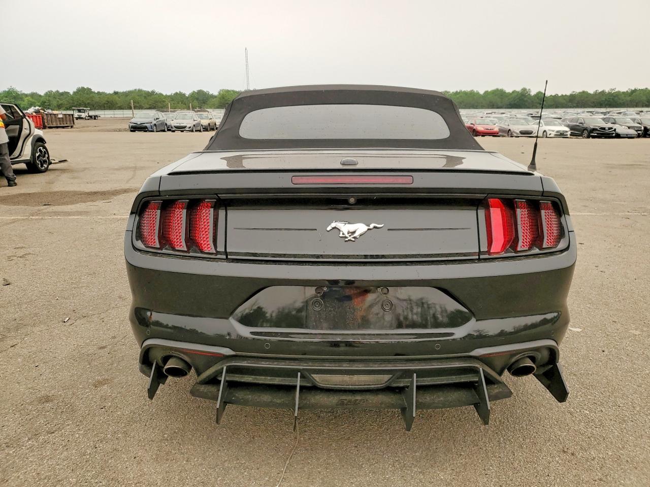 2022 FORD MUSTANG