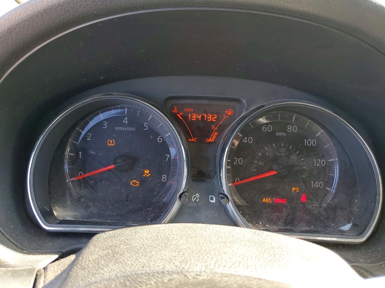 2014 NISSAN VERSA
