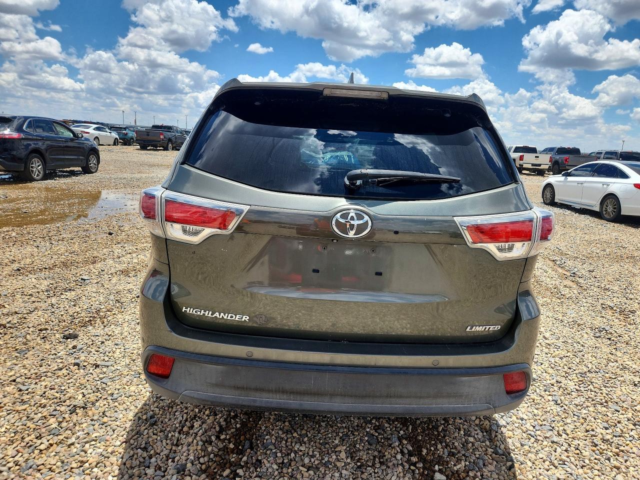 2014 TOYOTA HIGHLANDER