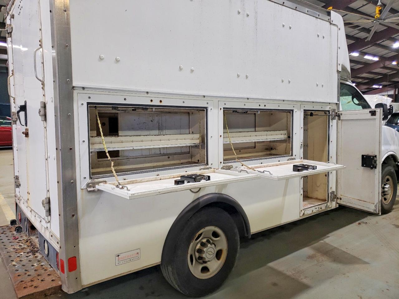 2006 CHEVROLET EXPRESS