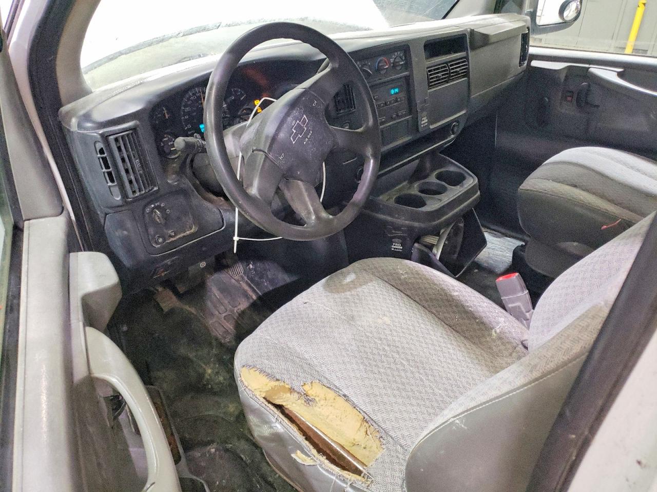 2006 CHEVROLET EXPRESS