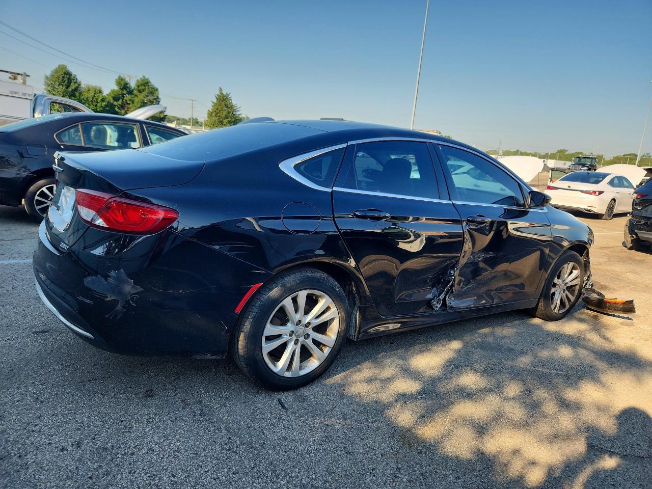 2015 CHRYSLER 200