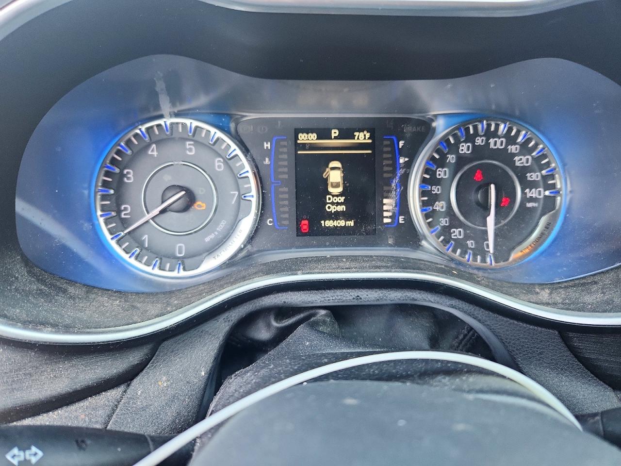 2015 CHRYSLER 200