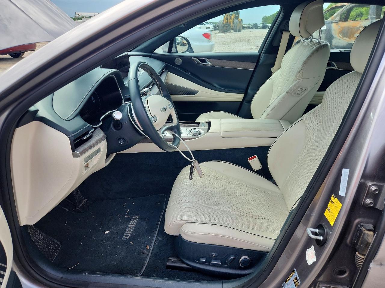 2023 GENESIS G80