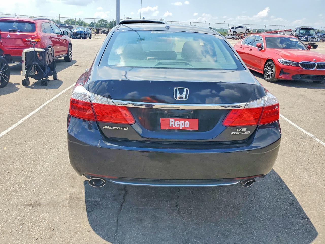 2015 HONDA ACCORD