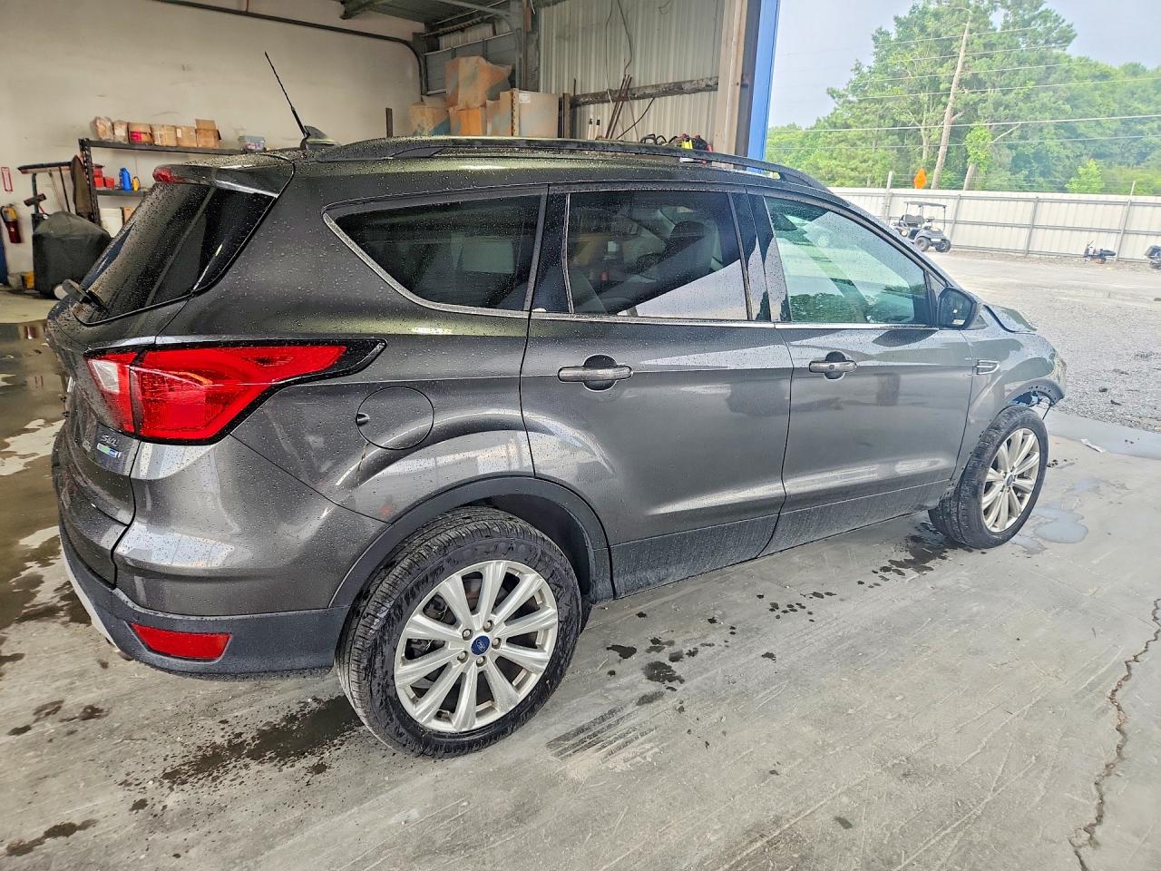 2019 FORD ESCAPE