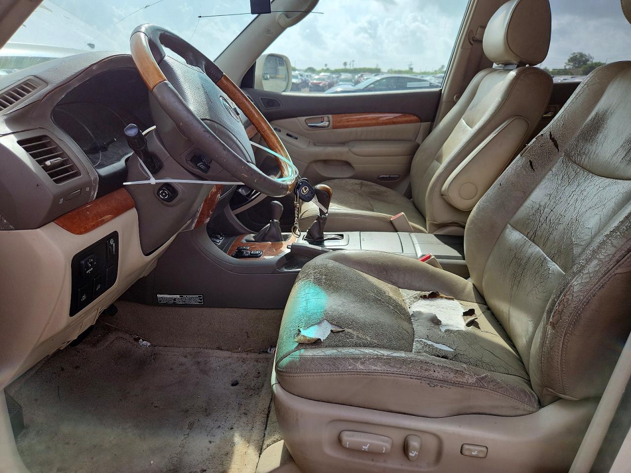 2003 LEXUS GX