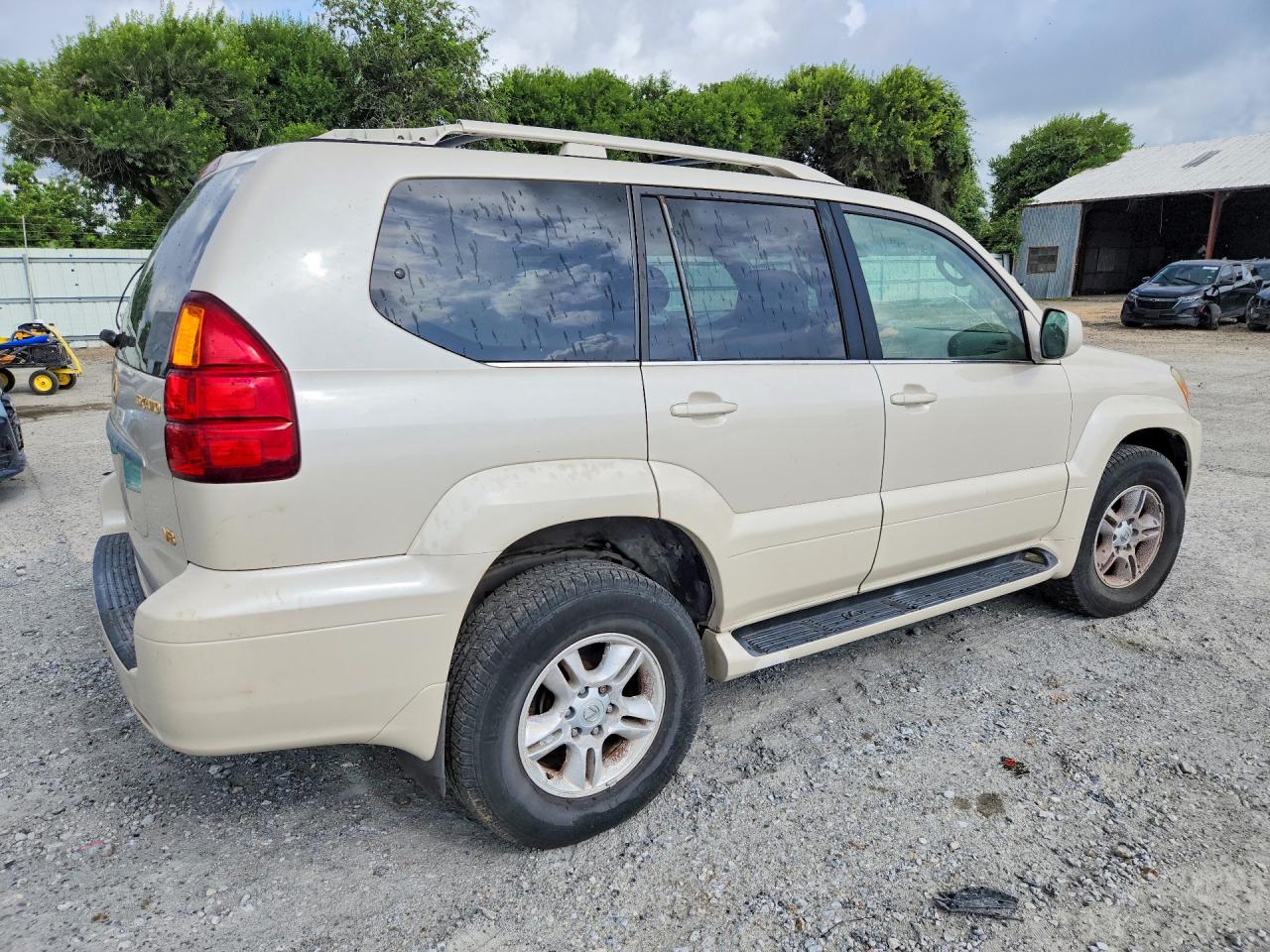2003 LEXUS GX