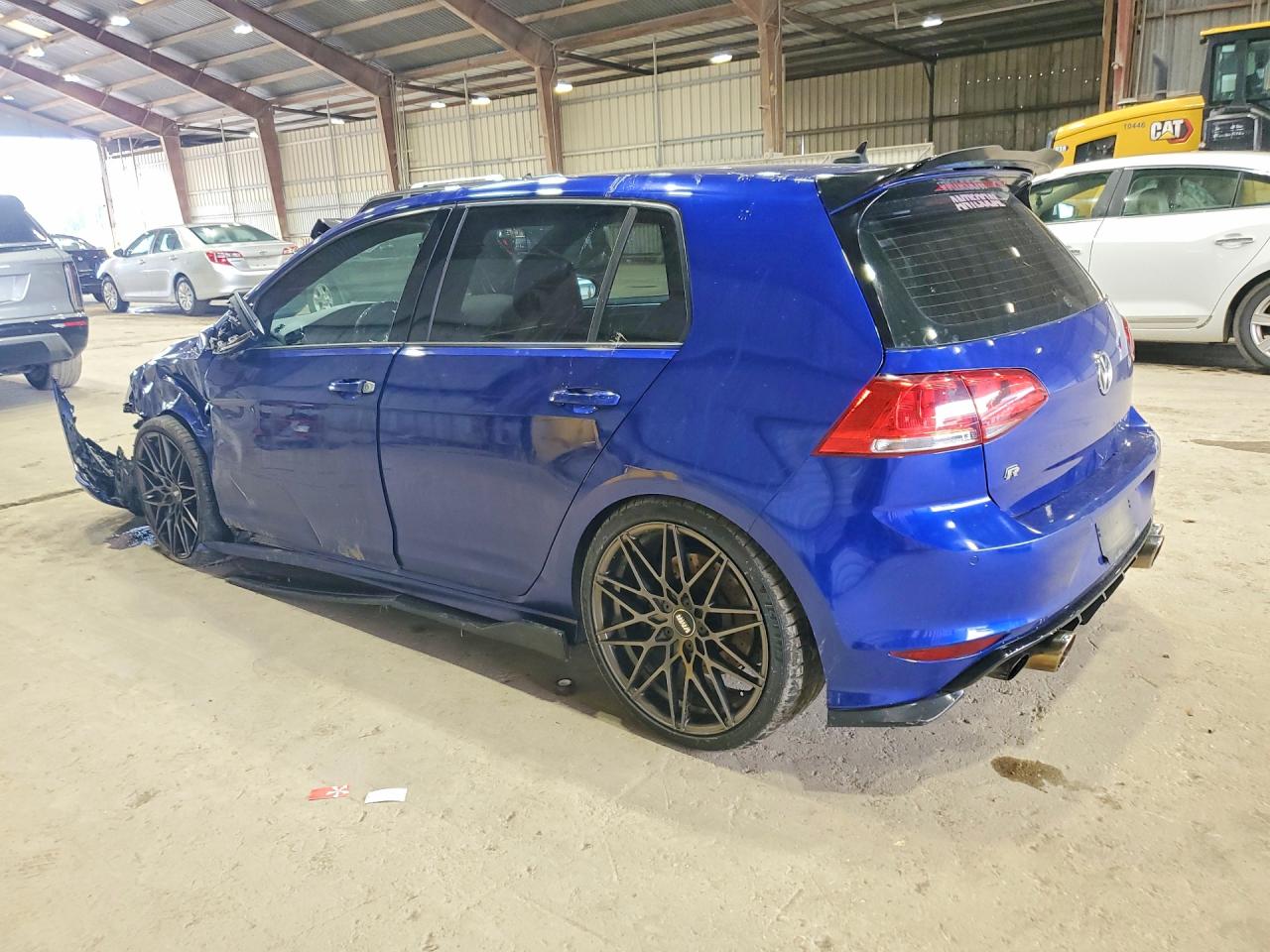 2017 VOLKSWAGEN GOLF