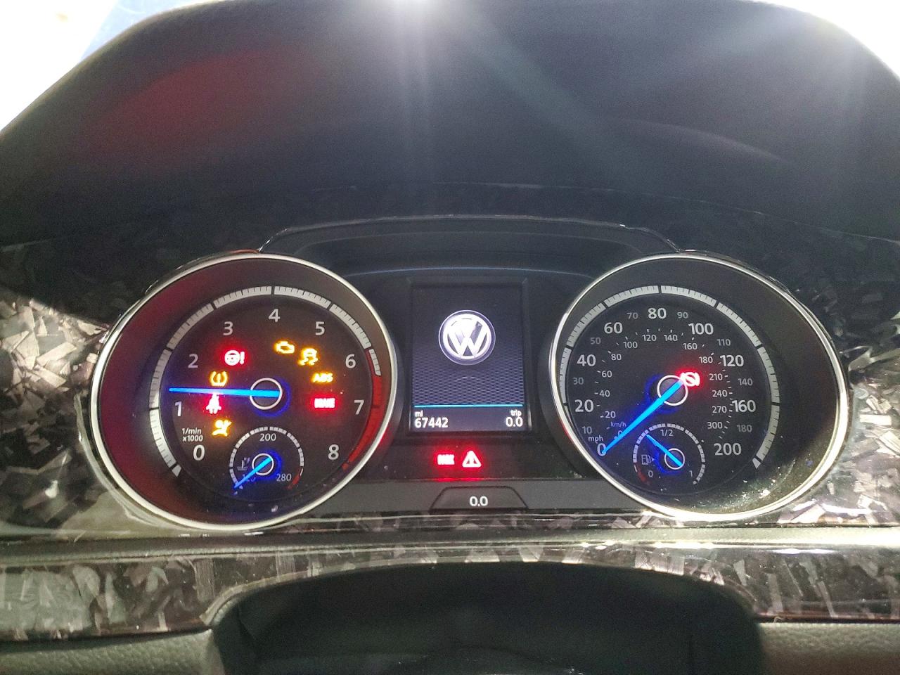 2017 VOLKSWAGEN GOLF