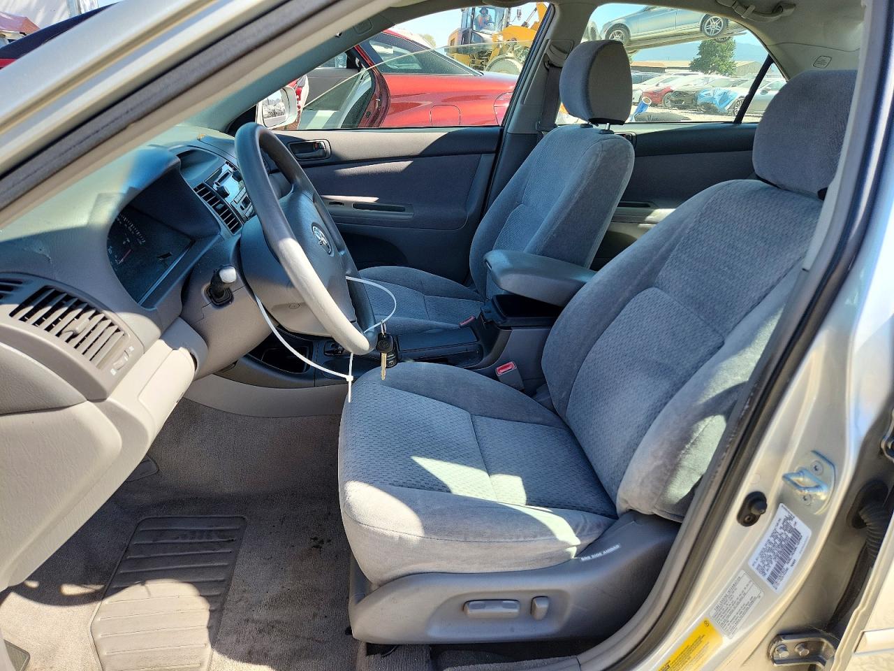 2002 TOYOTA CAMRY