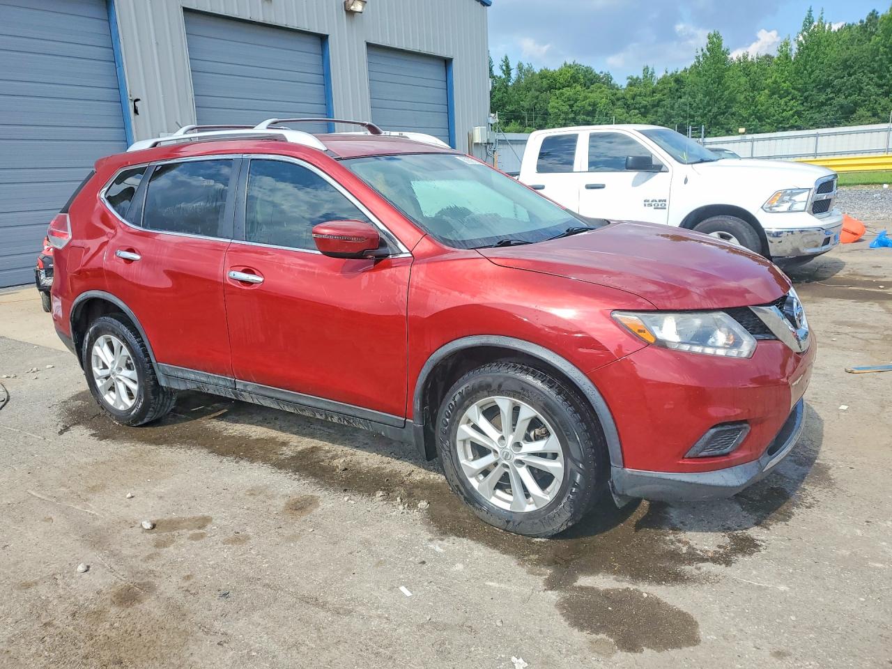 2016 NISSAN ROGUE
