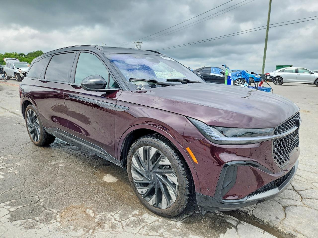2024 LINCOLN NAUTILUS