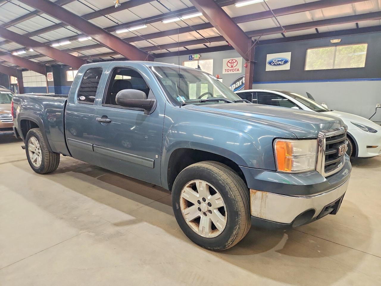 2008 GMC SIERRA