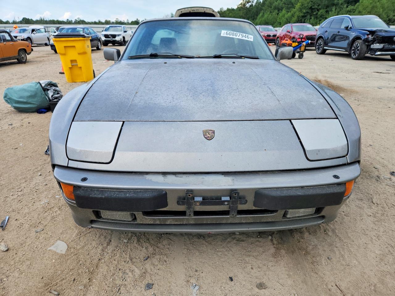 1985 PORSCHE 944