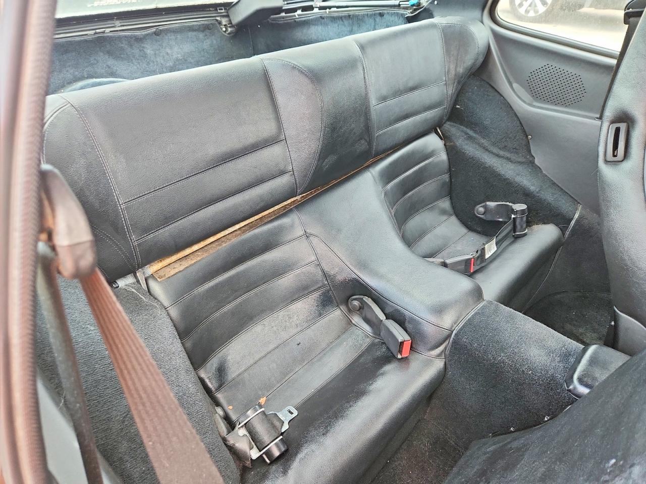 1985 PORSCHE 944