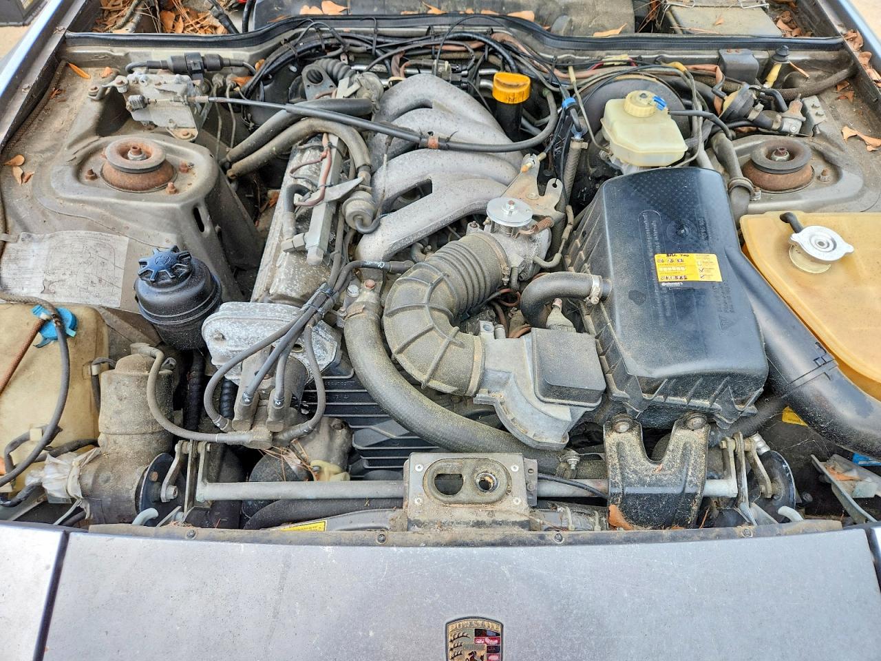 1985 PORSCHE 944
