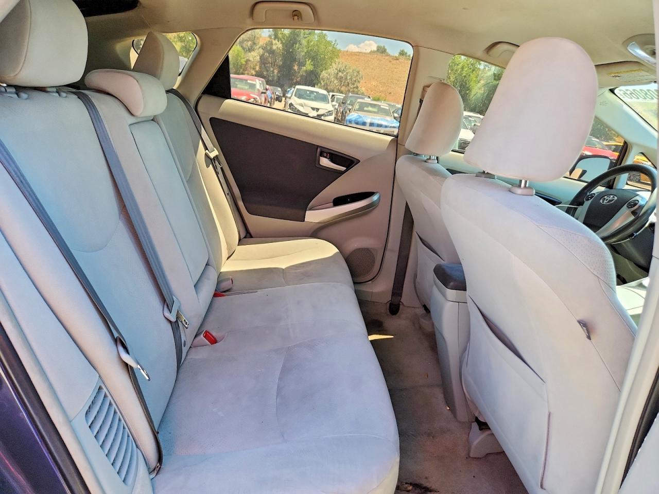 2010 TOYOTA PRIUS