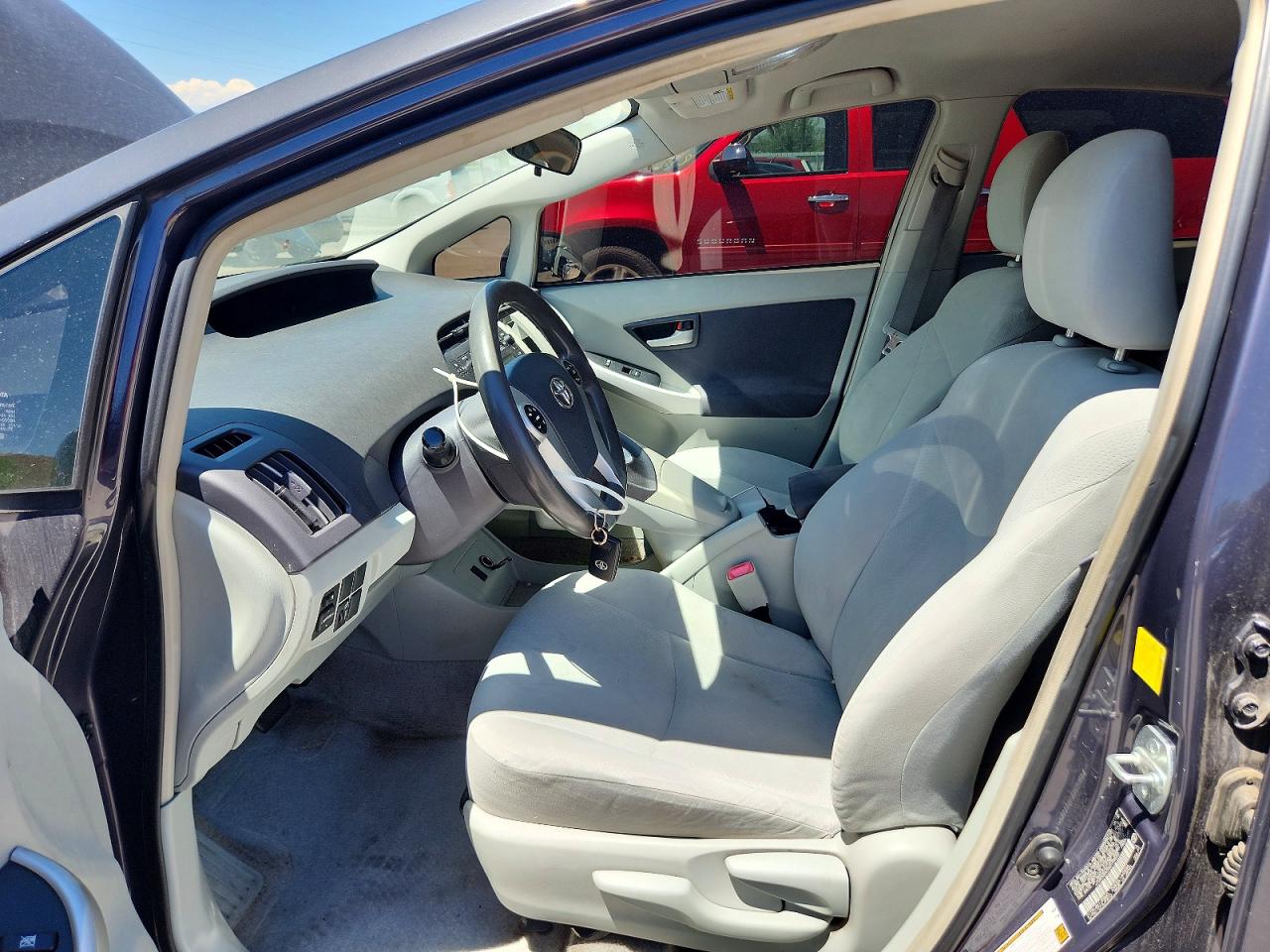 2010 TOYOTA PRIUS