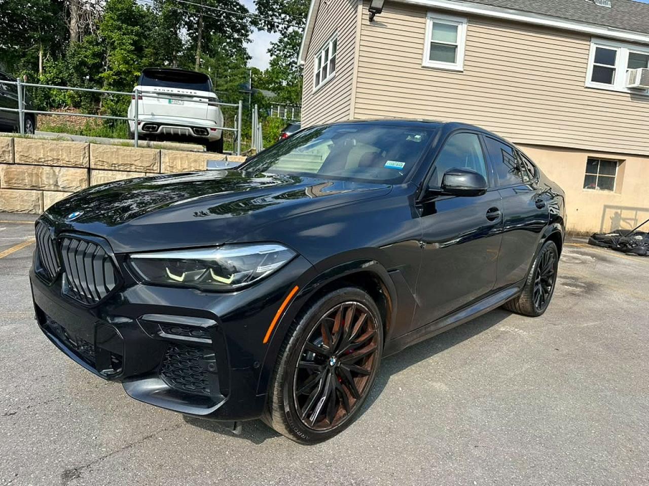 2022 BMW X6