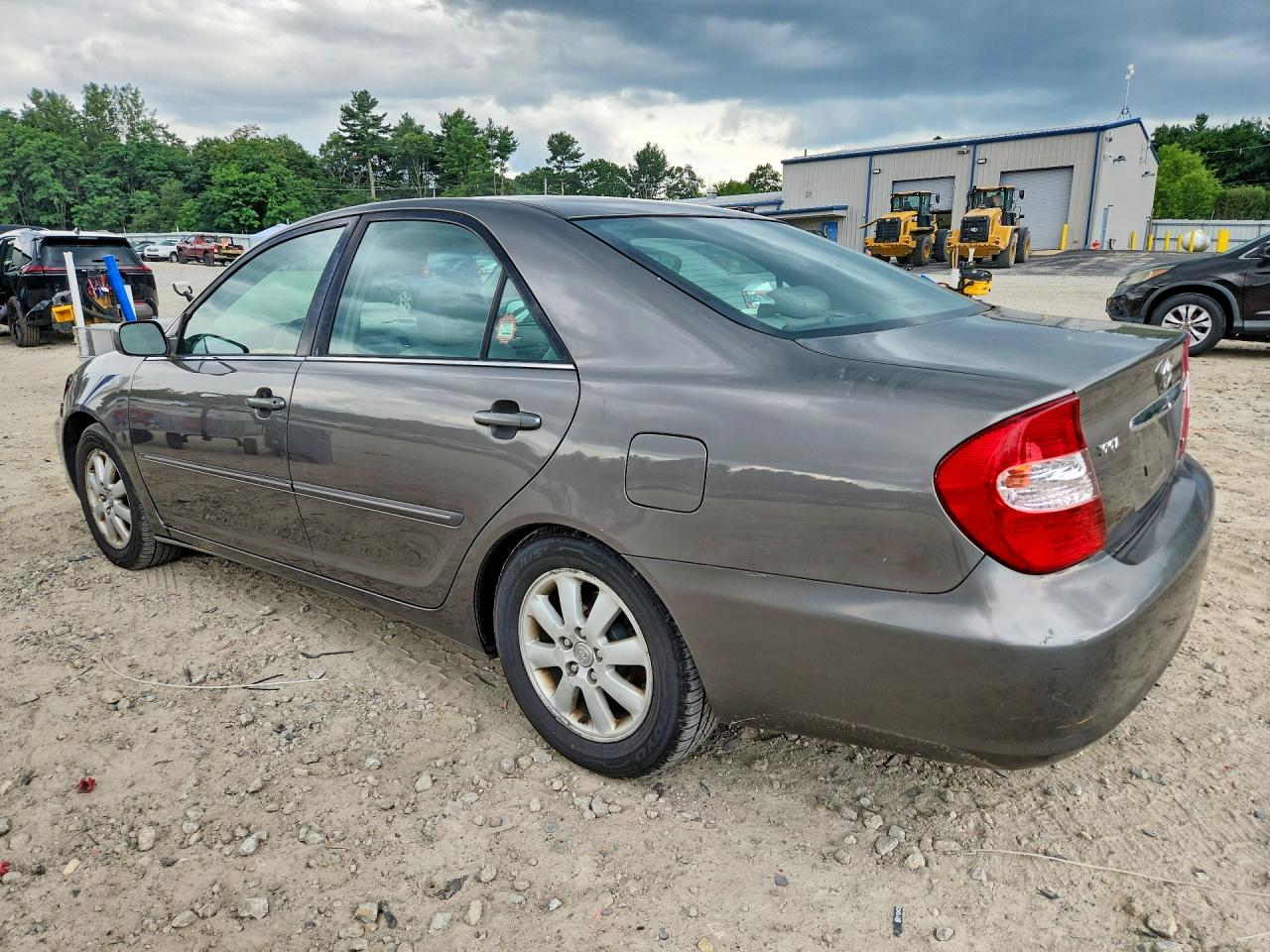 2002 TOYOTA CAMRY