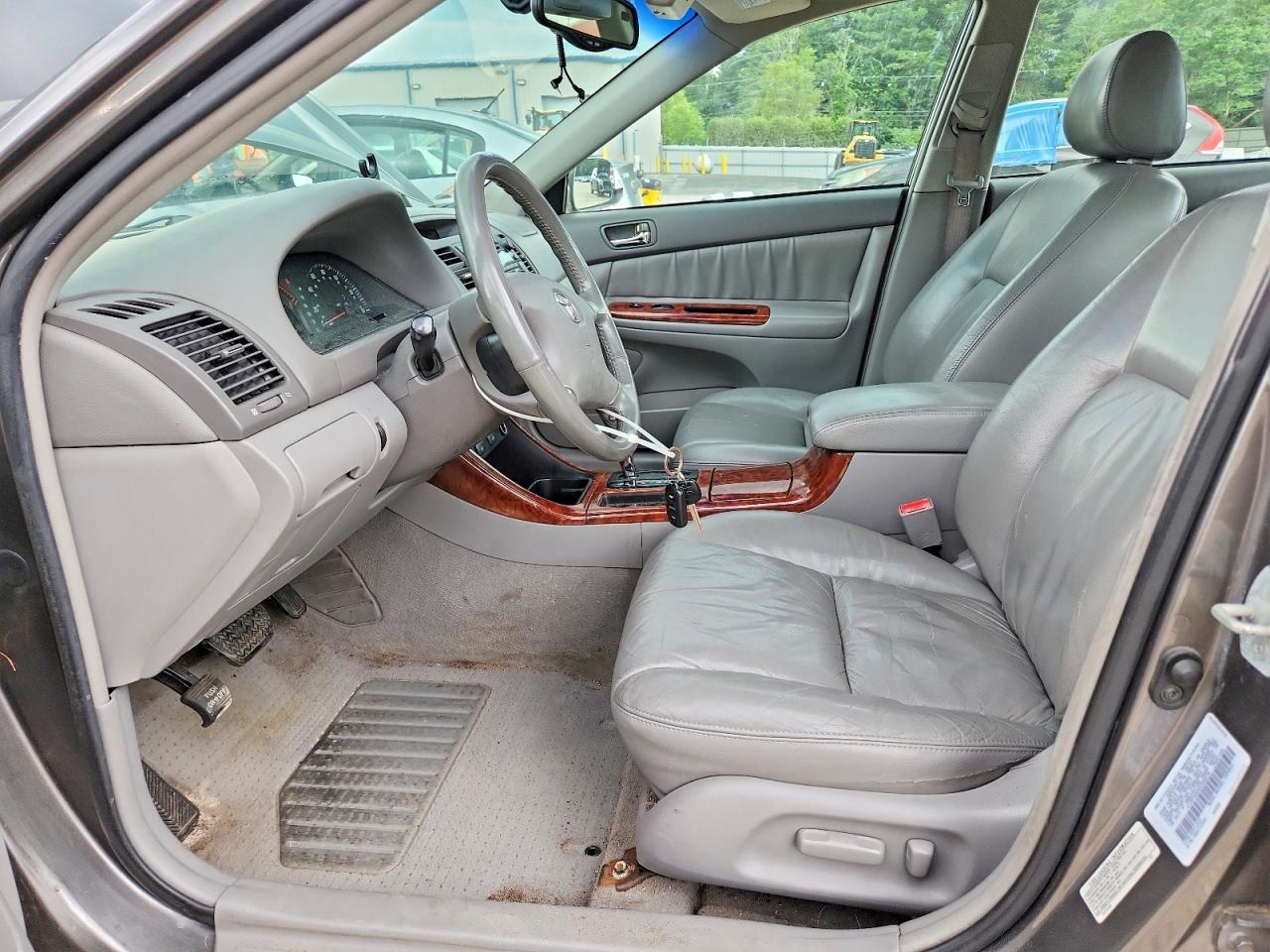 2002 TOYOTA CAMRY