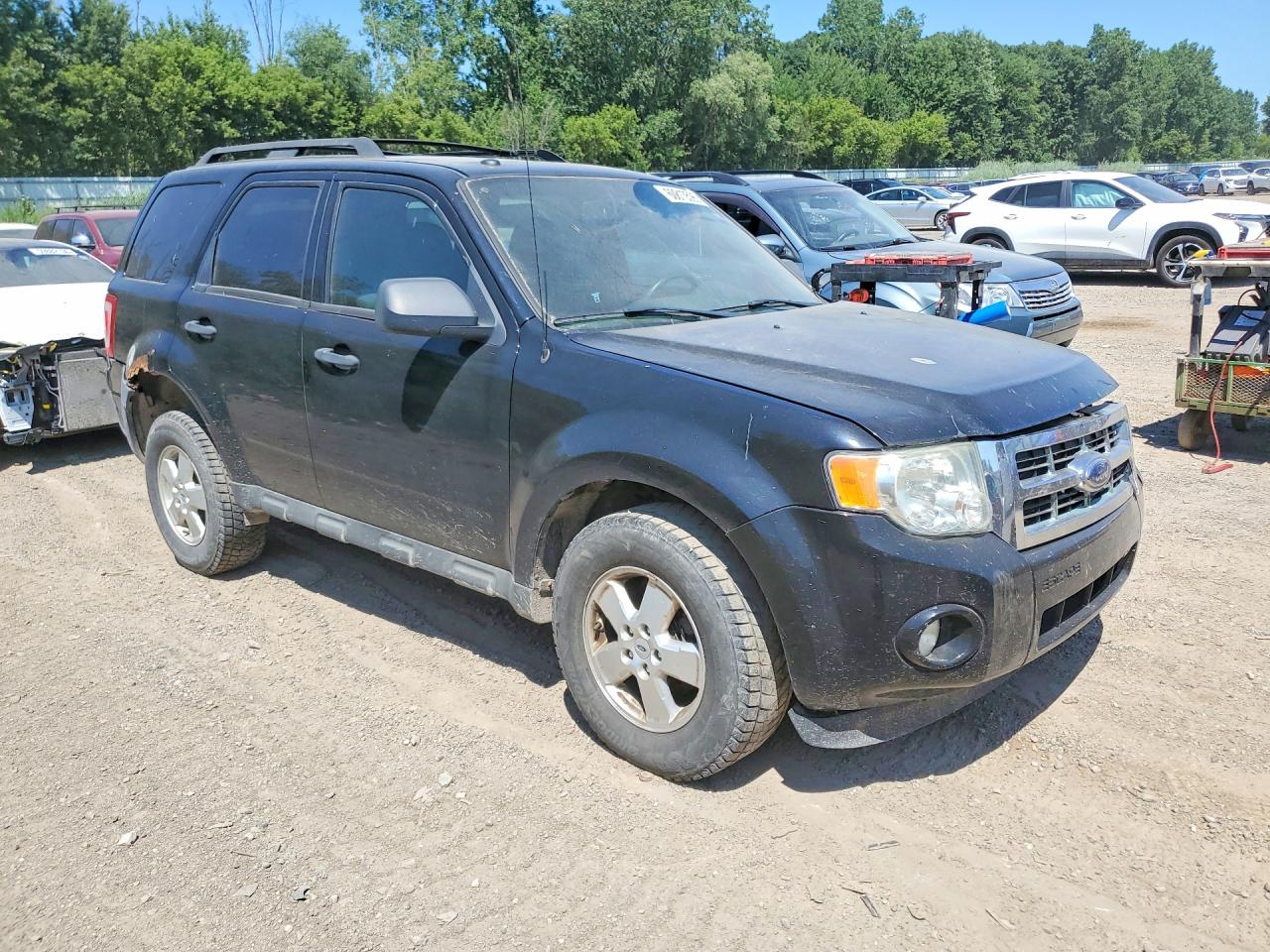 2009 FORD ESCAPE