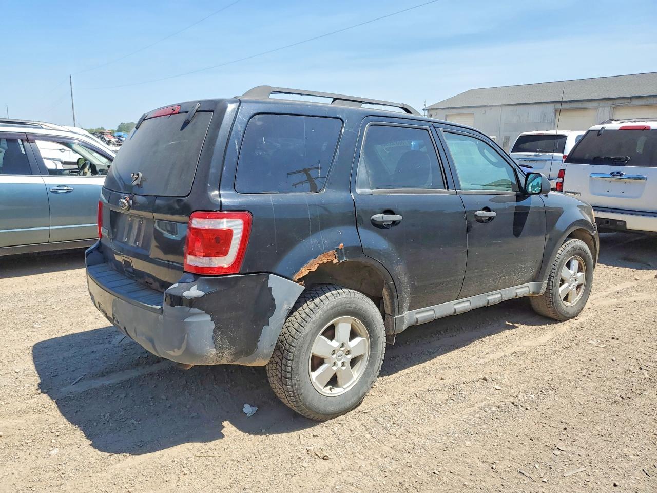 2009 FORD ESCAPE